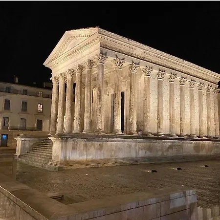 L'augusteum Lägenhet Nîmes